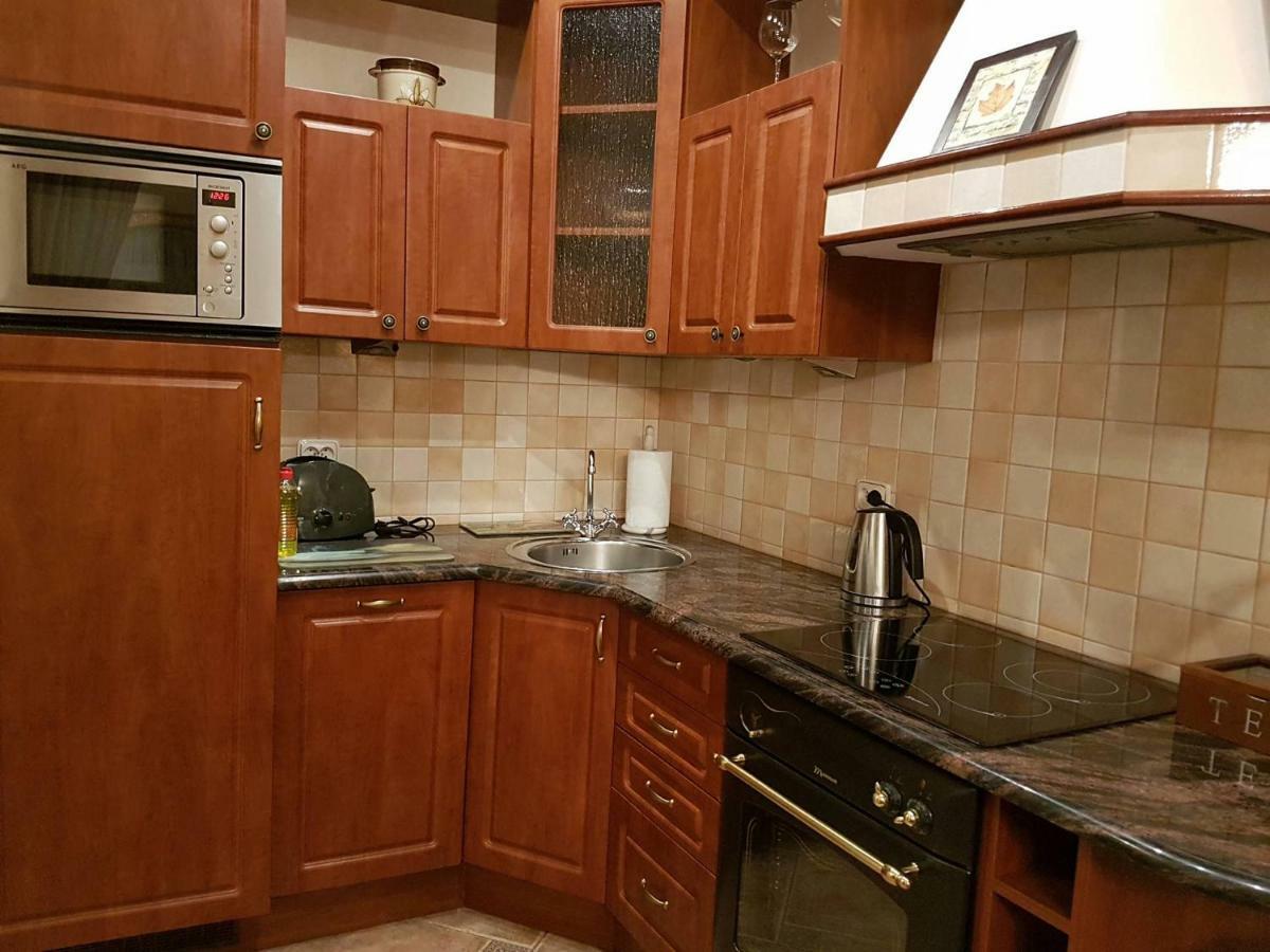 Goldstar Luxury Old Town Krakow Apartment Ngoại thất bức ảnh